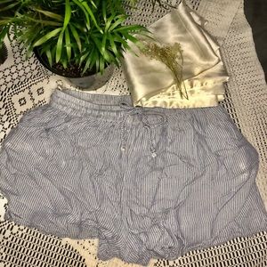 Light blue and white cotton draw strong shorts